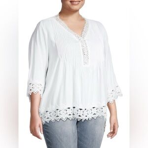 Chelsea & Theodore White Lace Blouse Medium Petite